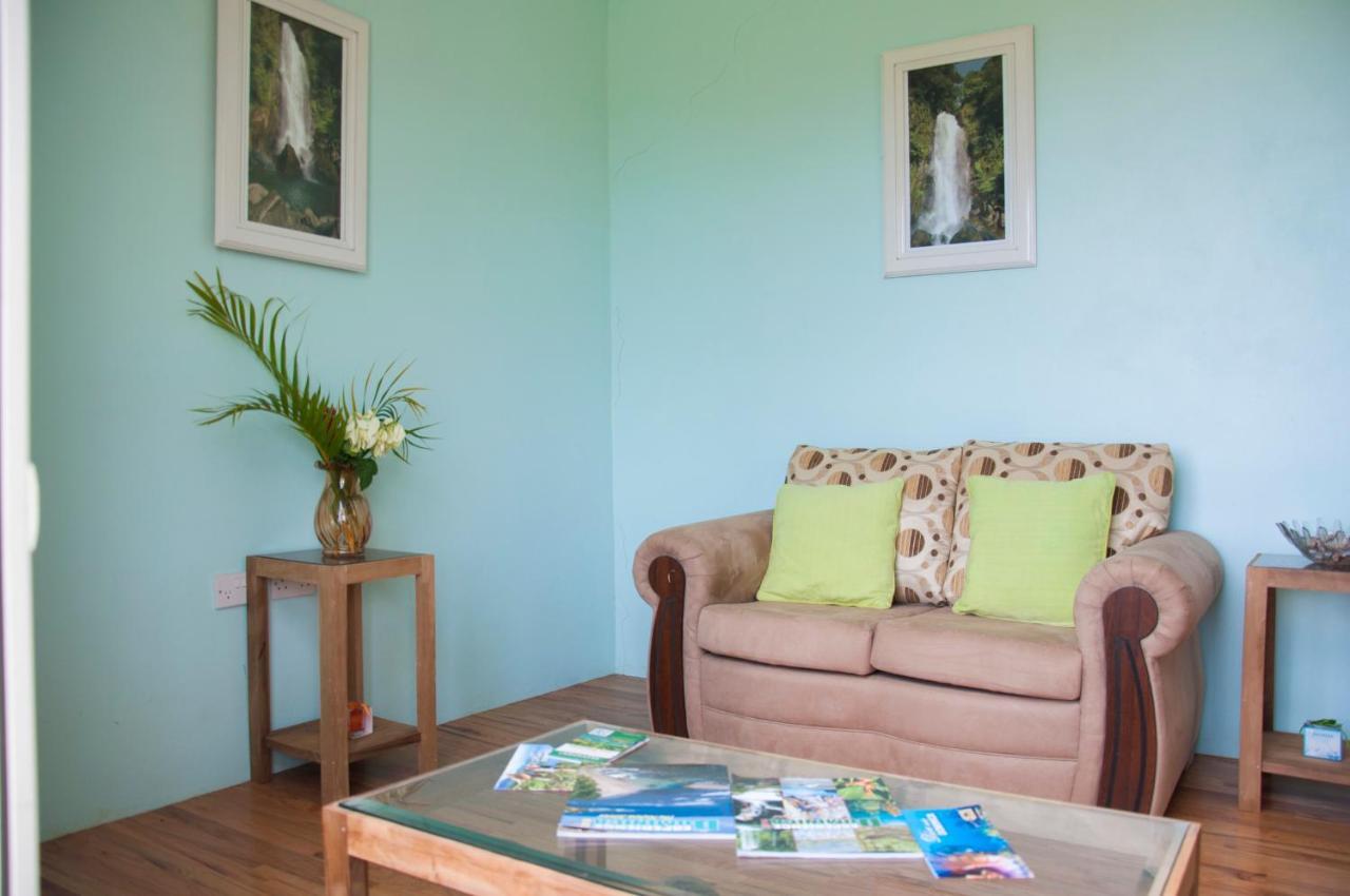 Diamond View Cottages Roseau Zimmer foto